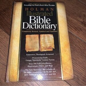 Holman Illustrated Bible Dictionary - Hardcover: Very Good Condition